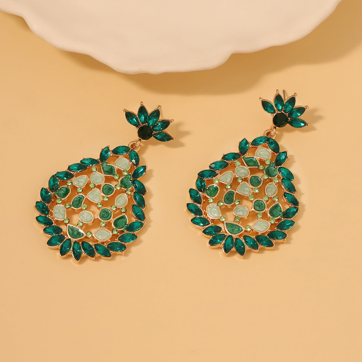 Atemberaubende Ohrring für den Alltag