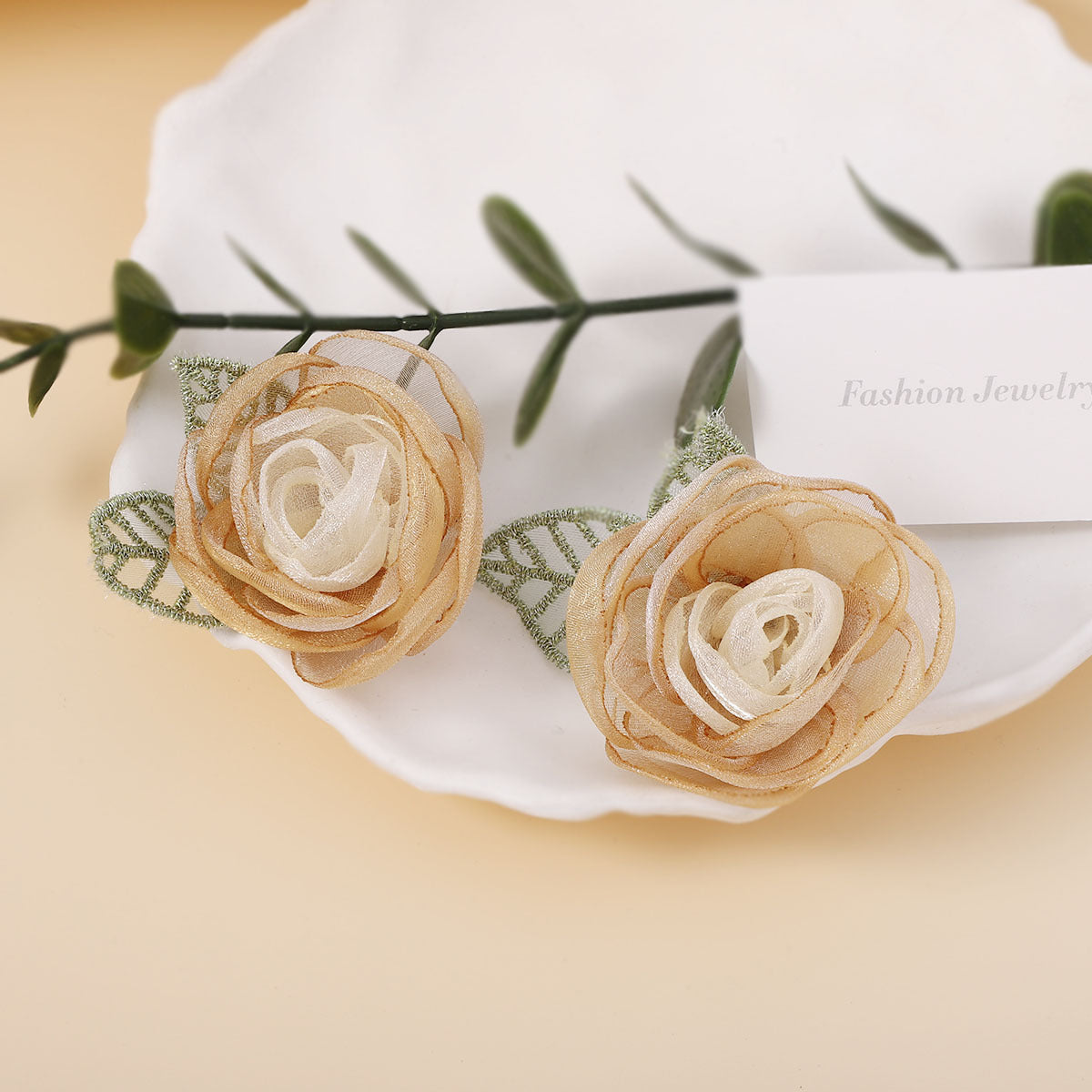 Atemberaubende Ohrring für den Alltag