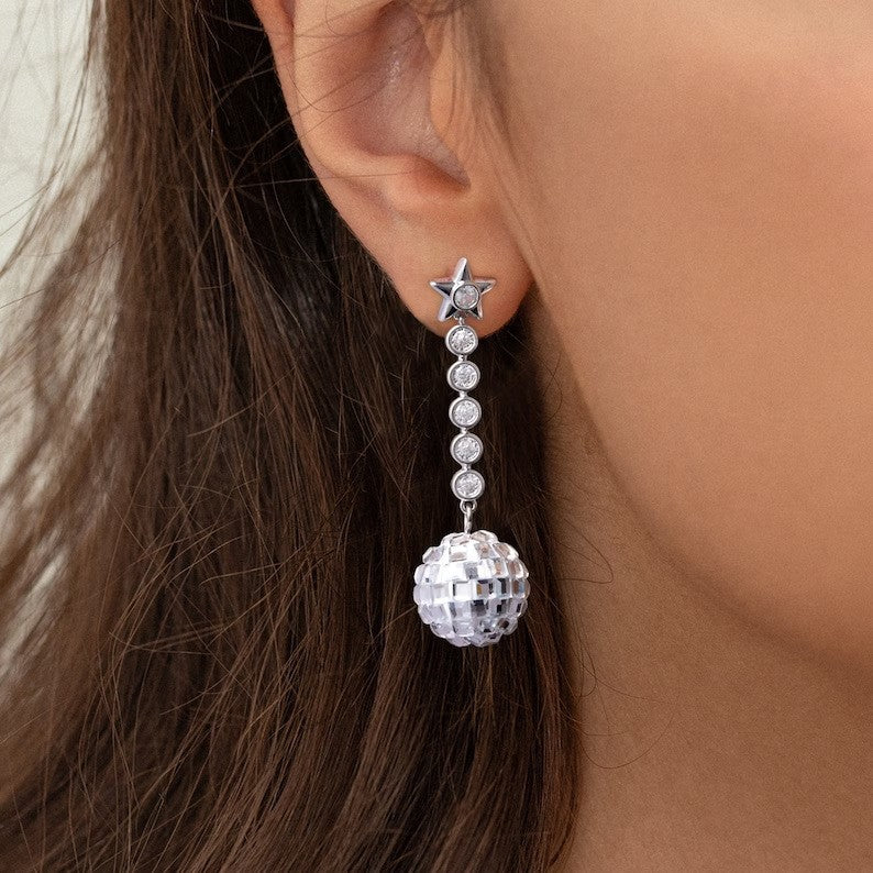 Atemberaubende Ohrring für den Alltag