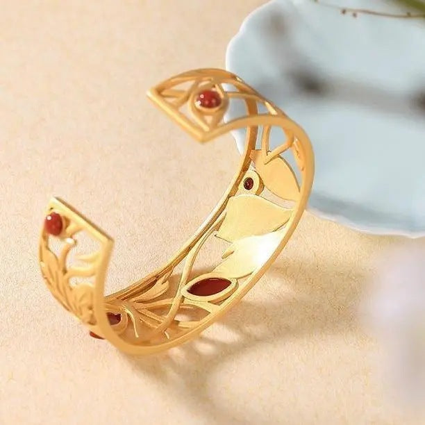 Klassische Gold Armband mit zeitloser Eleganz