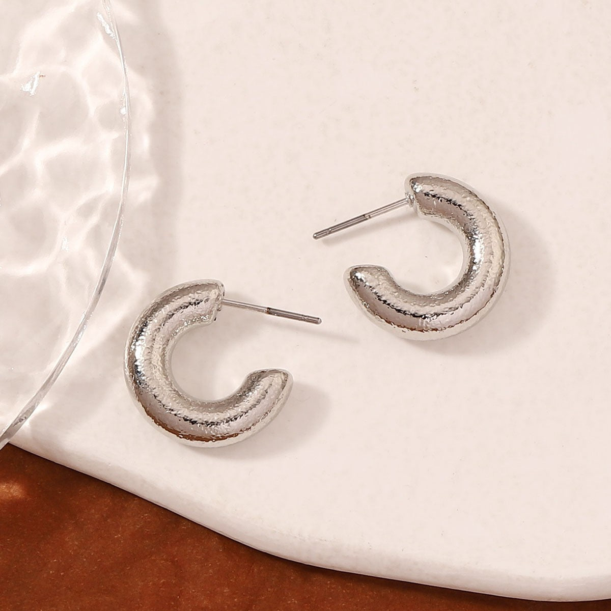 Atemberaubende Ohrring für den Alltag