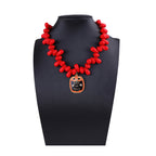 Zarte handwerkliche Halskette