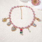 Schöne Halskette mit einzigartigem Stil