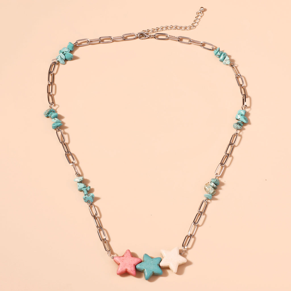 Zarte handwerkliche Halskette