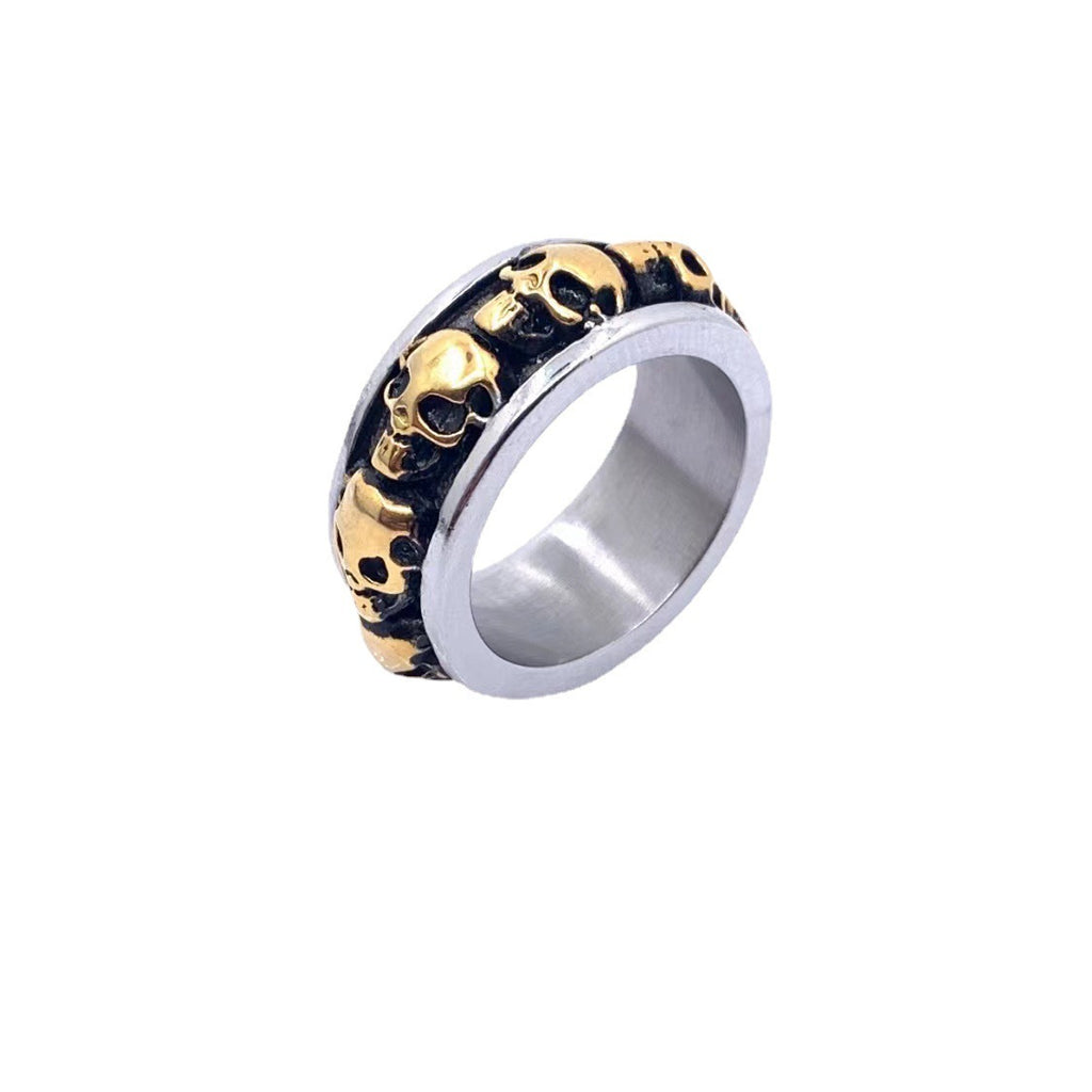 Zarte handwerkliche Ring