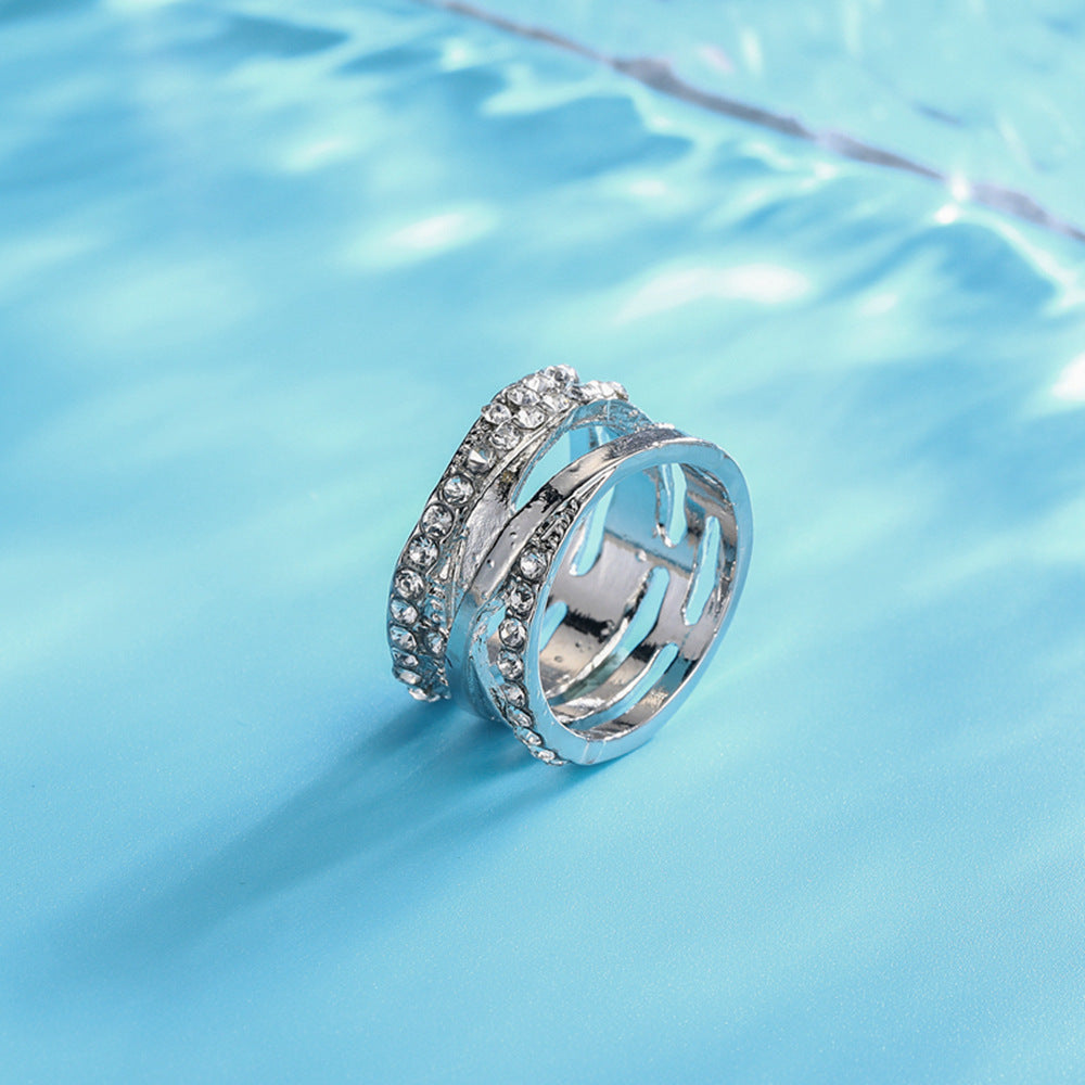 Schöne Armband mit einzigartigem Stil