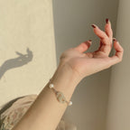 Schöne Halskette mit einzigartigem Stil