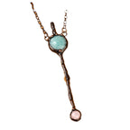 Schöne Halskette mit einzigartigem Stil