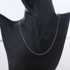 Zarte handwerkliche Halskette