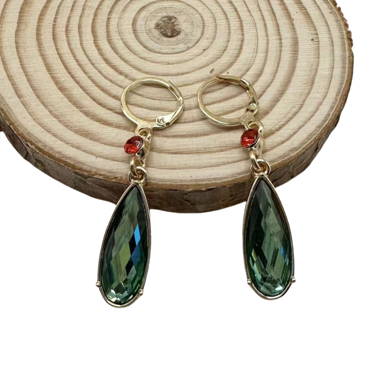 Schöne Ohrring mit einzigartigem Stil