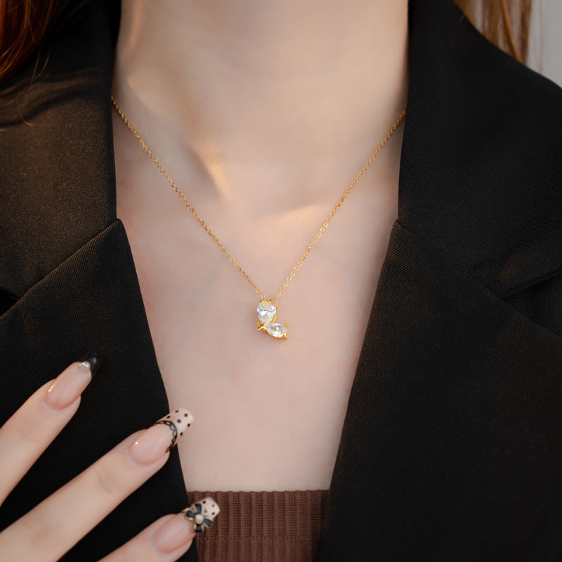 Schöne Halskette mit einzigartigem Stil