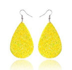 Zarte handwerkliche Ohrring