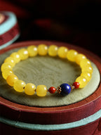 Schöne Armband mit einzigartigem Stil