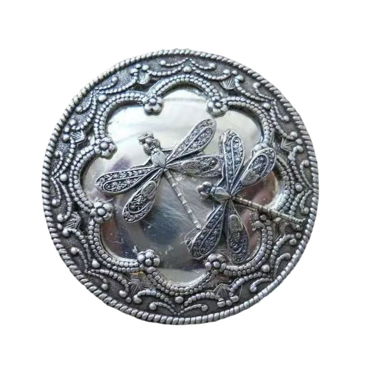 Zarte handwerkliche Halskette