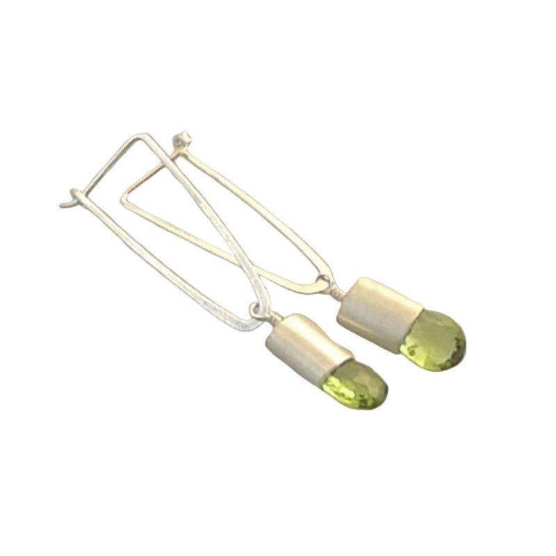 Atemberaubende Ohrring für den Alltag