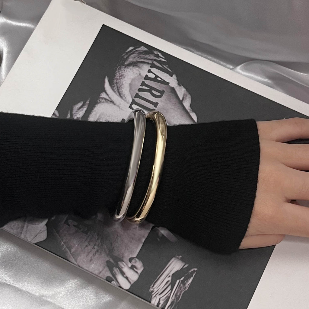 Schöne Armband mit einzigartigem Stil