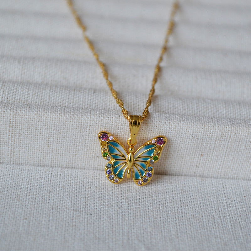 Schöne Halskette mit einzigartigem Stil