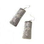 Zarte handwerkliche Ohrring