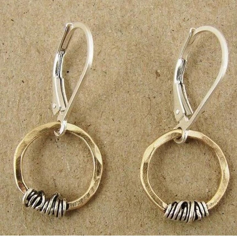 Zarte handwerkliche Gold Ohrring