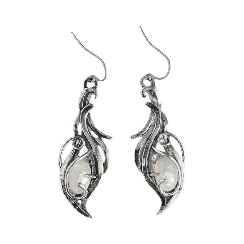 Zarte handwerkliche Ohrring