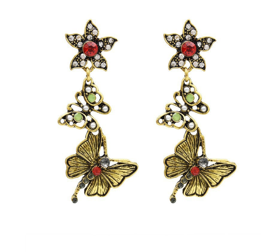 Klassische Perlen Ohrring mit zeitloser Eleganz