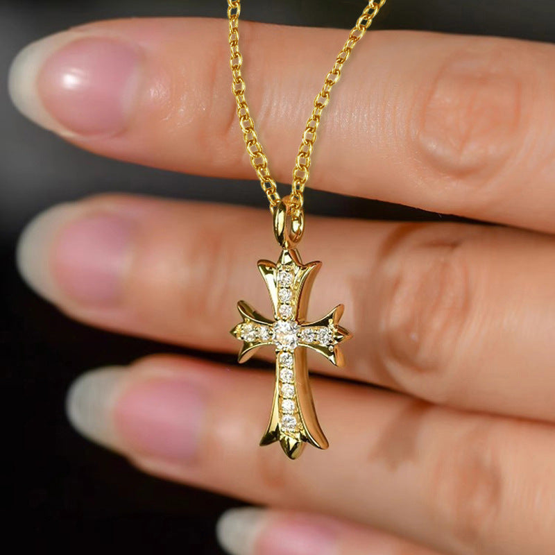 Zarte handwerkliche Halskette