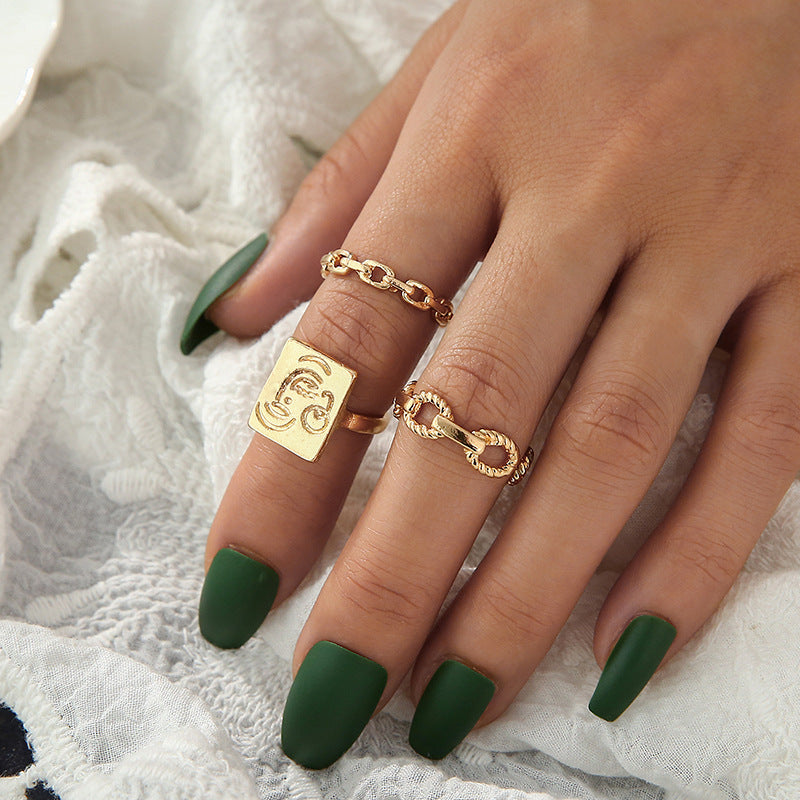 Schöne Gold Armband mit einzigartigem Stil