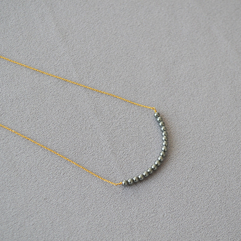 Zarte handwerkliche Perlen Halskette