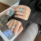 Zarte handwerkliche Ring