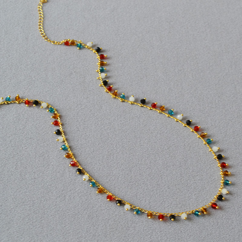 Schöne Halskette mit einzigartigem Stil