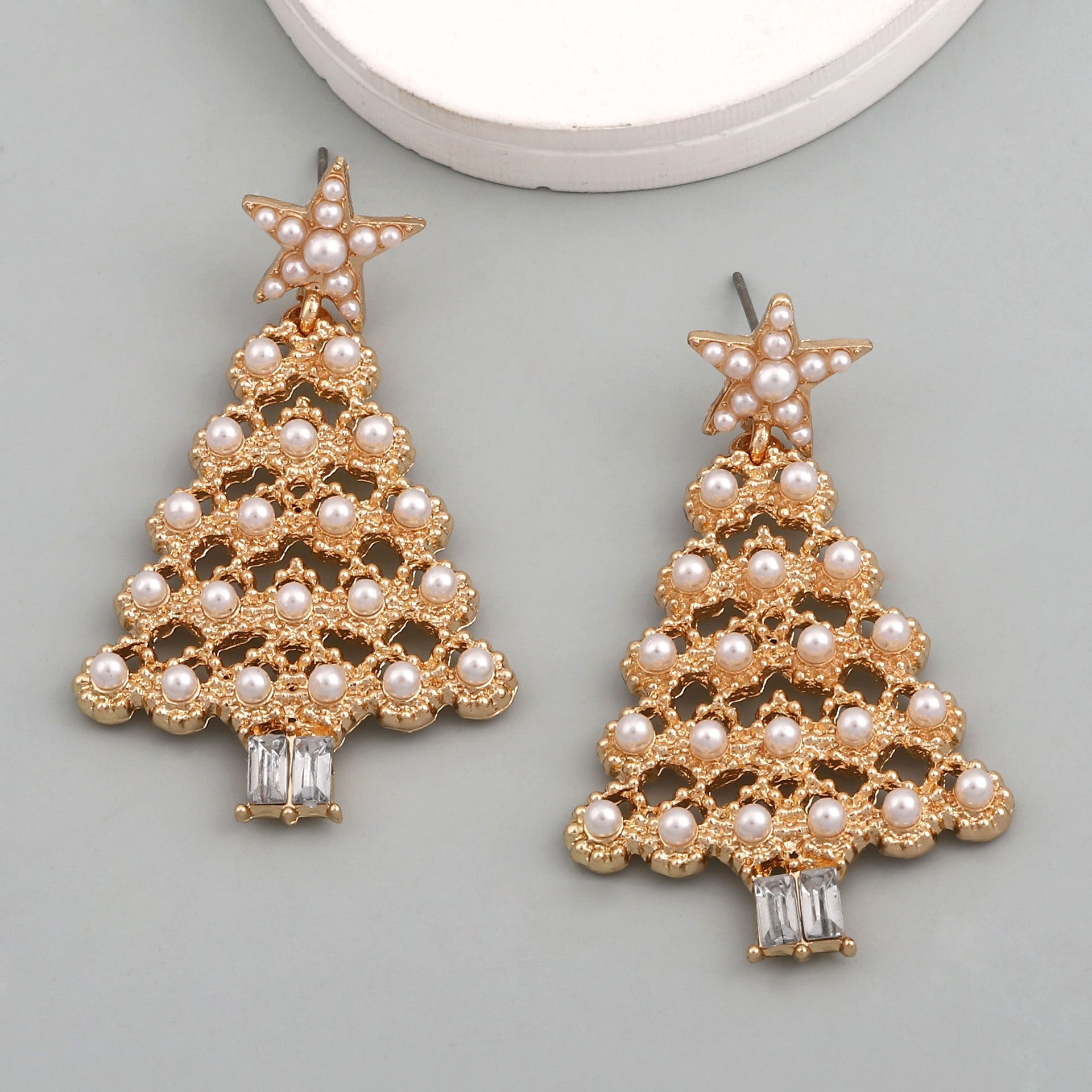 Atemberaubende Ohrring für den Alltag