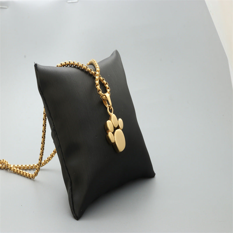 Zarte handwerkliche Halskette