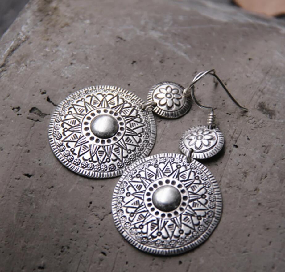 Handgefertigte Vintage Ohrring