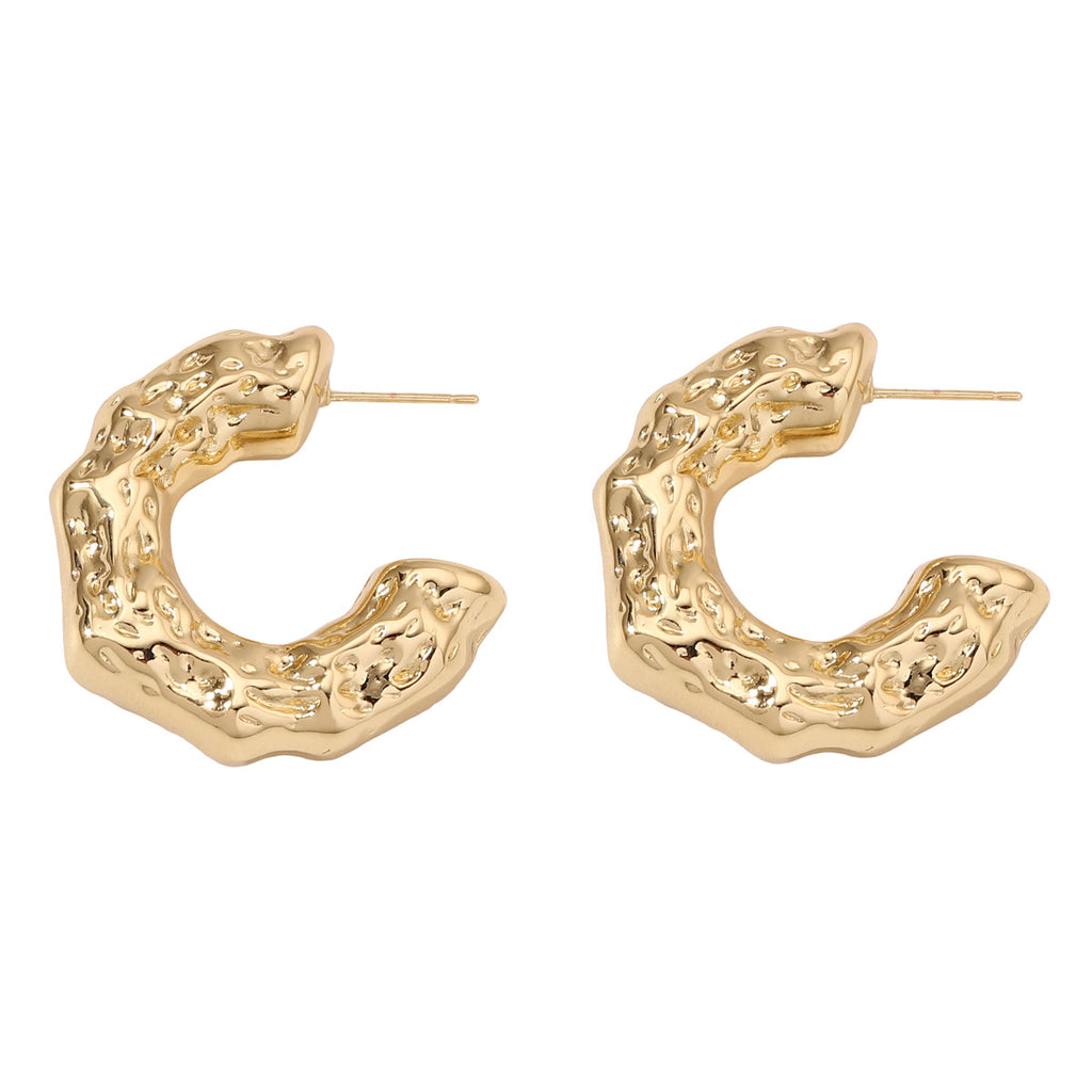 Atemberaubende Ohrring für den Alltag