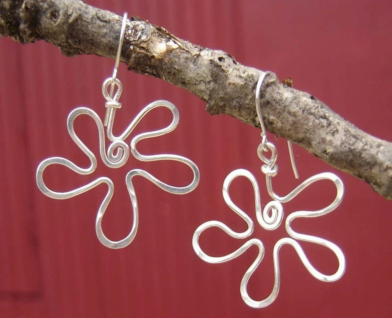 Atemberaubende Ohrring für den Alltag