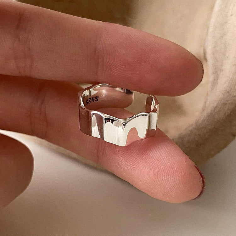 Schöne Ring mit einzigartigem Stil