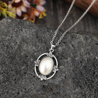 Zarte handwerkliche Halskette