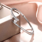 Schöne Armband mit einzigartigem Stil