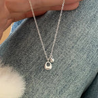 Schöne Halskette mit einzigartigem Stil