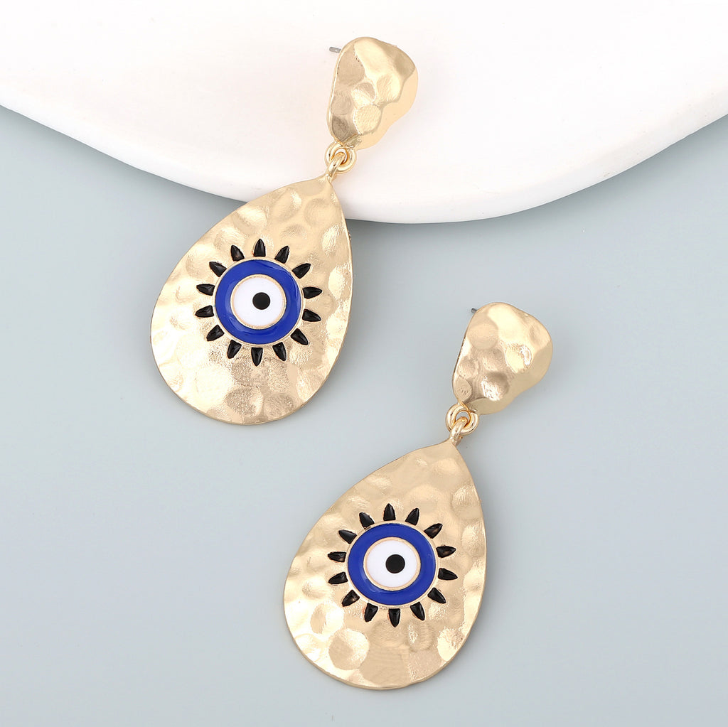 Atemberaubende Ohrring für den Alltag