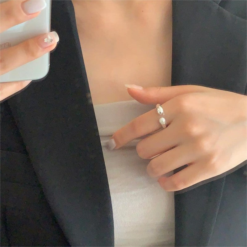 Schöne Perlen Ring mit einzigartigem Stil