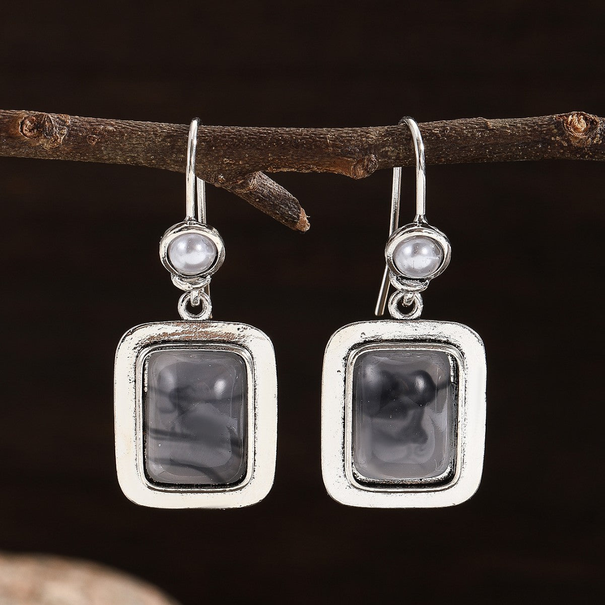 Atemberaubende Ohrring für den Alltag