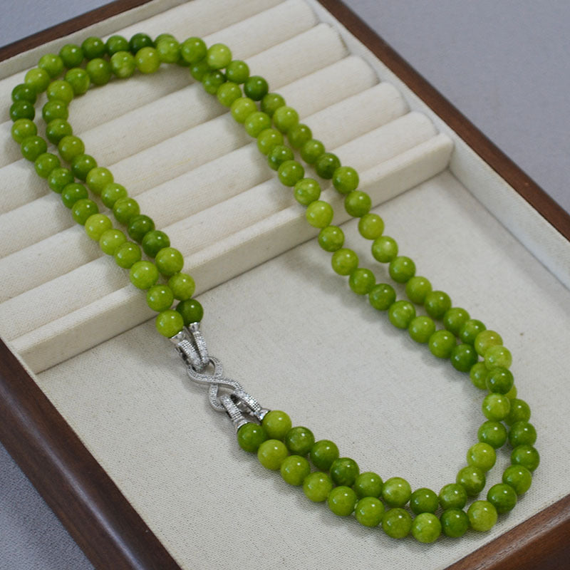 Zarte handwerkliche Halskette