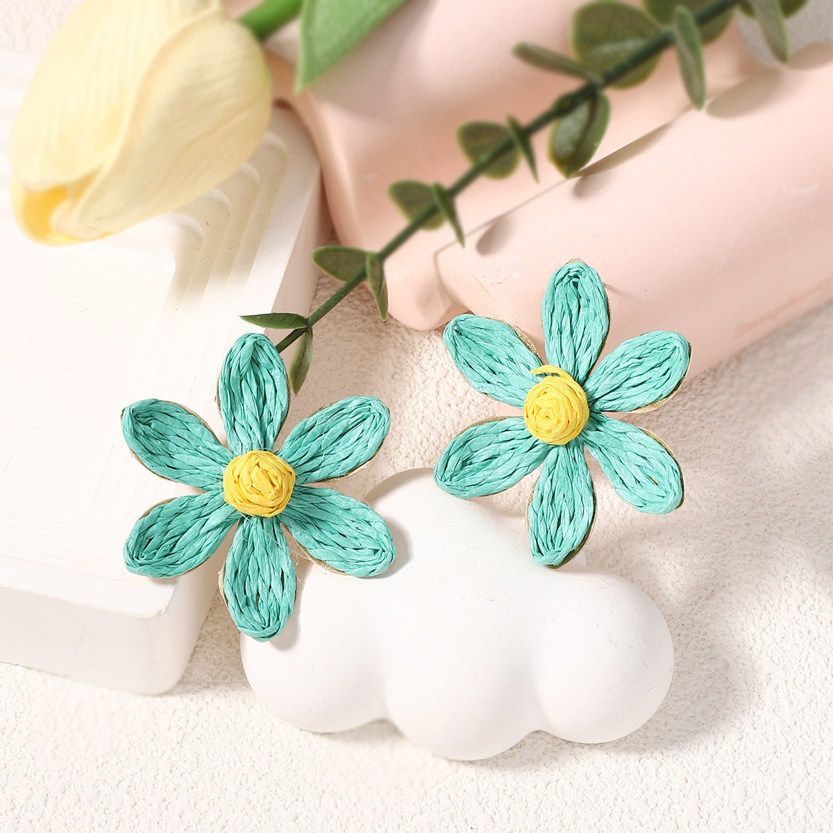 Schöne Halskette mit einzigartigem Stil