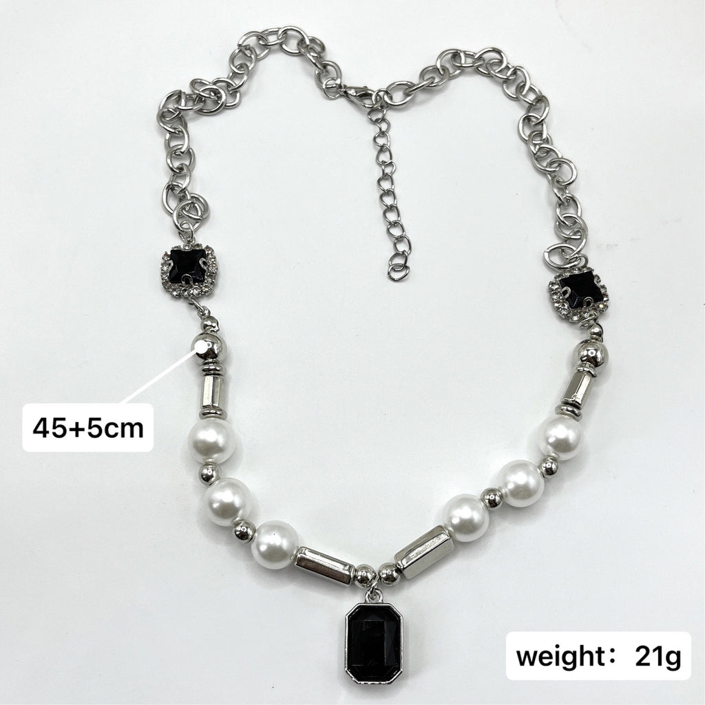 Romantische Perlen Halskette für besondere Momente