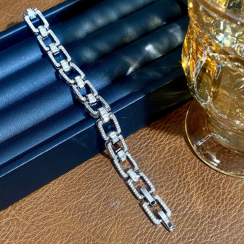 Klassische Armband mit zeitloser Eleganz