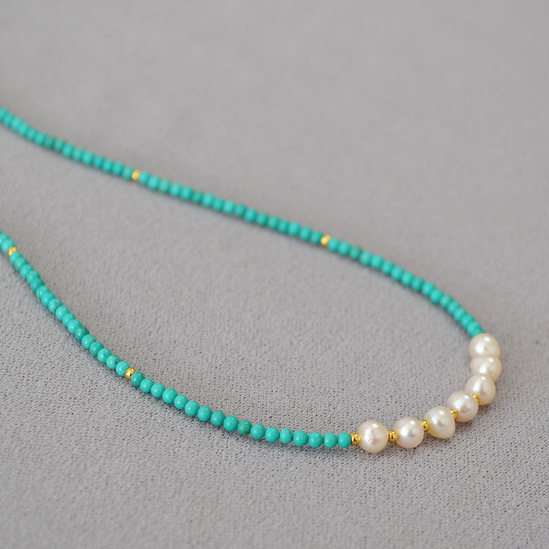 Zarte handwerkliche Perlen Halskette