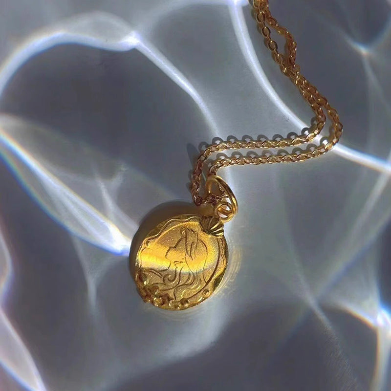 Zarte handwerkliche Halskette