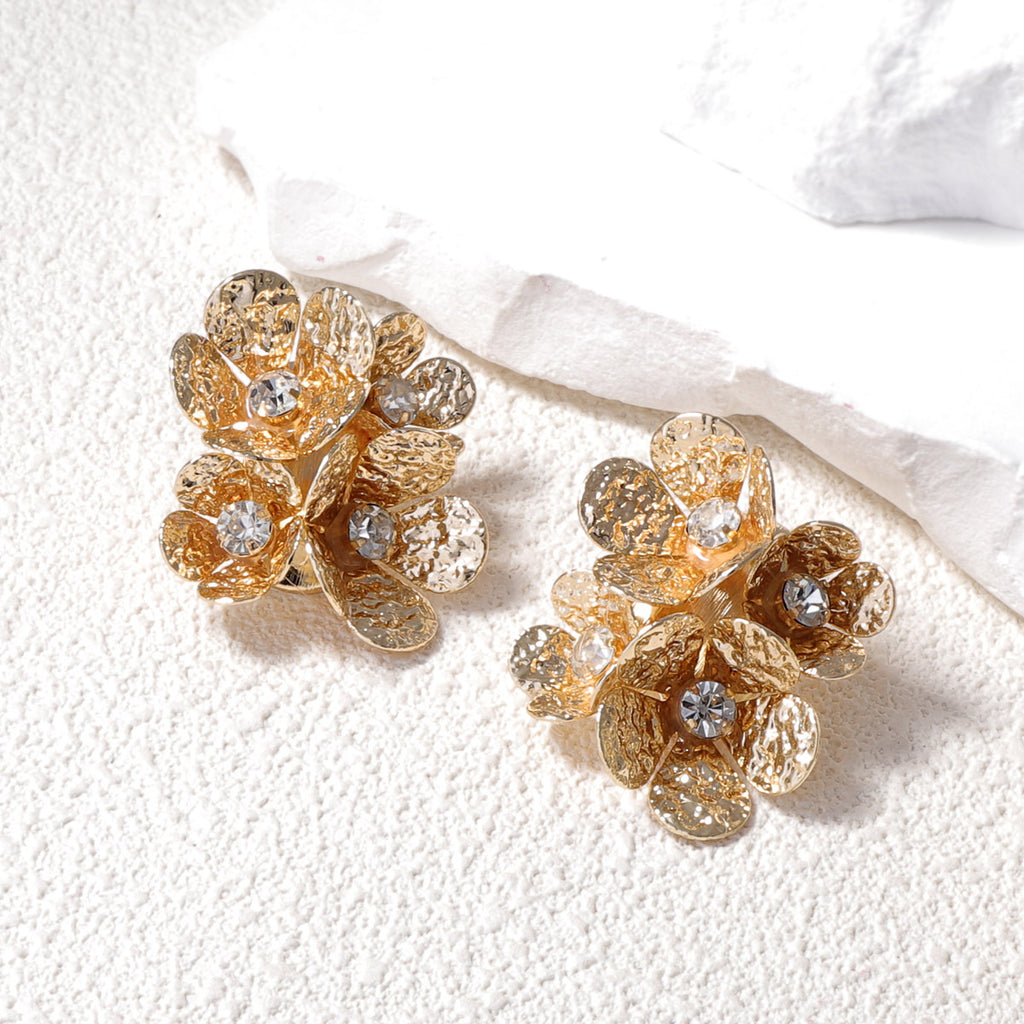 Atemberaubende Ohrring für den Alltag