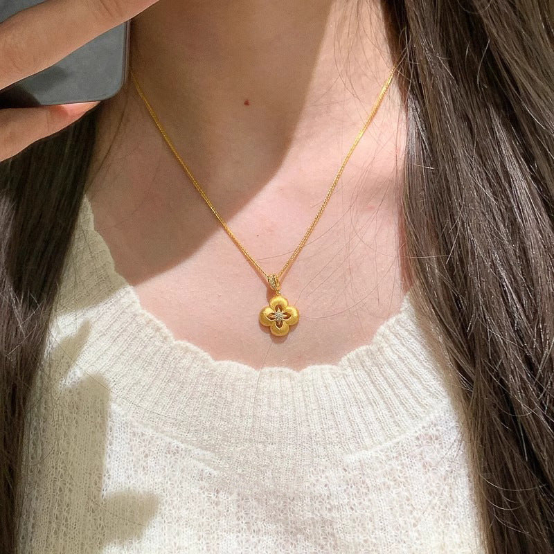 Elegante Gold Halskette für jeden Anlass